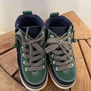 BILLY Footwear Green and Navy Kids High-Top Sneakers